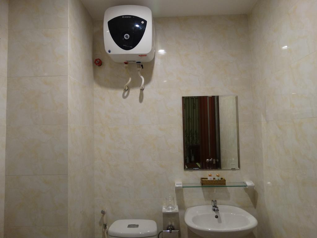 Hoa Vinh Hotel Хошимин Номер фото