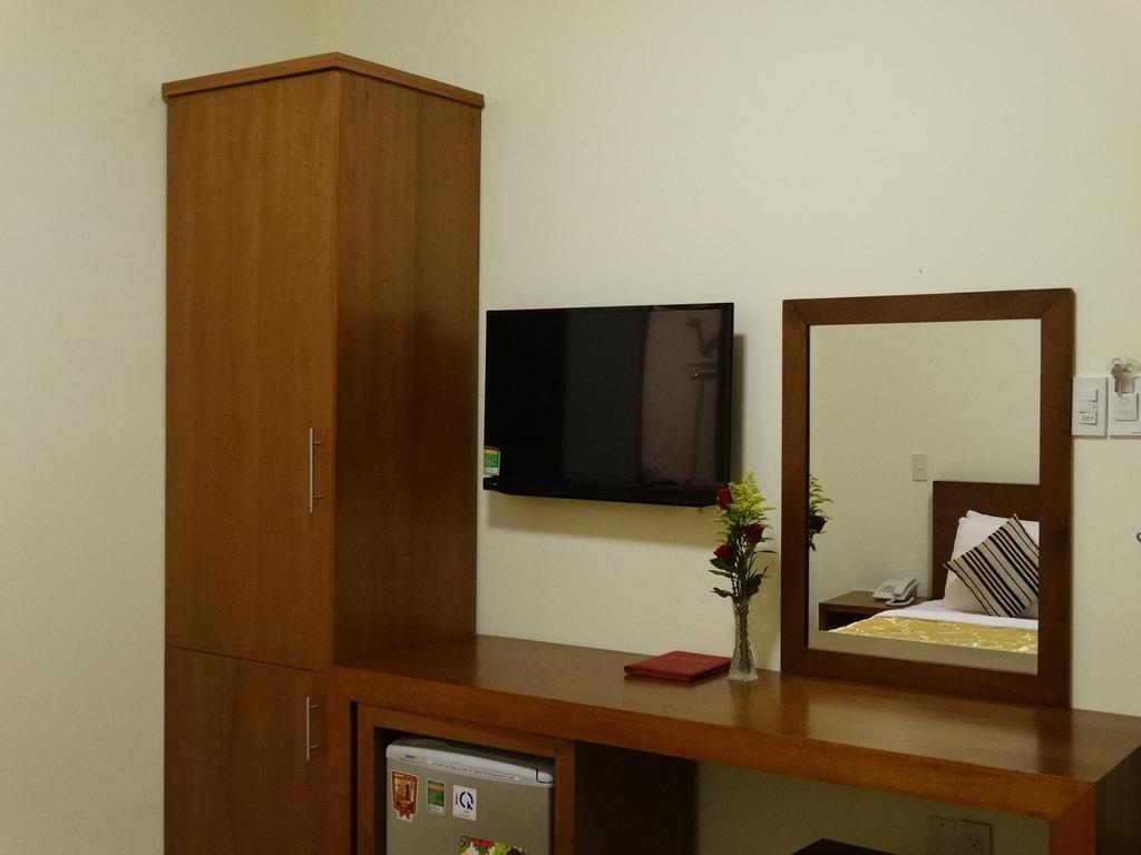 Hoa Vinh Hotel Хошимин Номер фото
