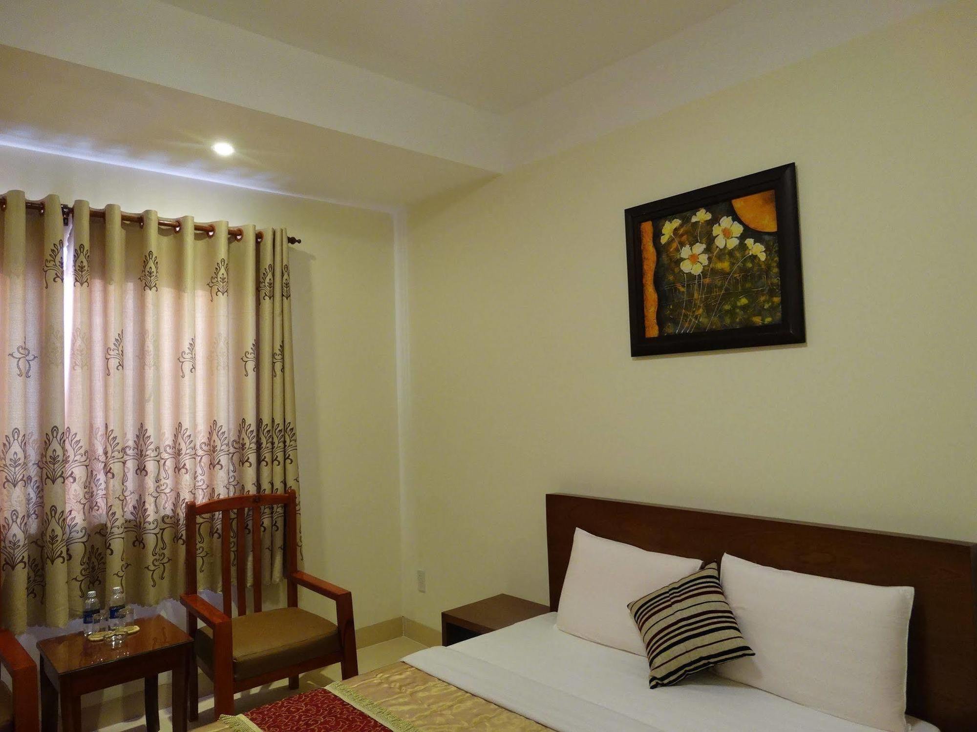 Hoa Vinh Hotel Хошимин Экстерьер фото